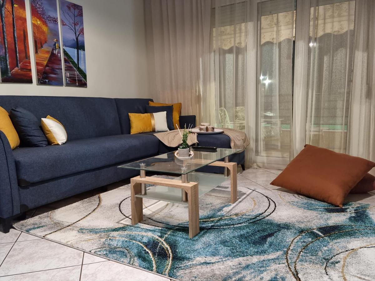 Casa Mira